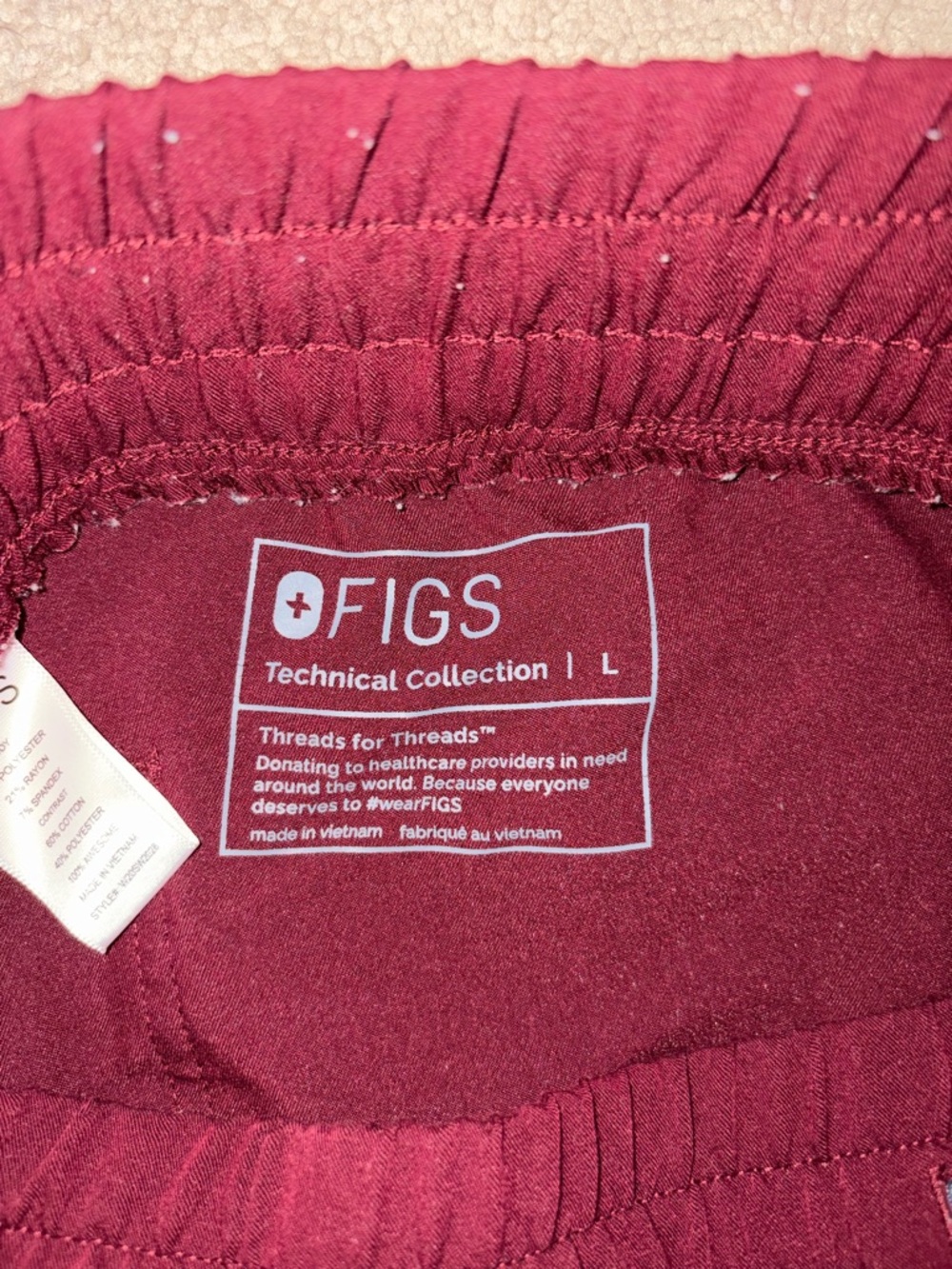 FIGS Rafaela Scrub Set Burgundy Small Top Large Zamora Jogger High Waisted - Picture 2 of 3